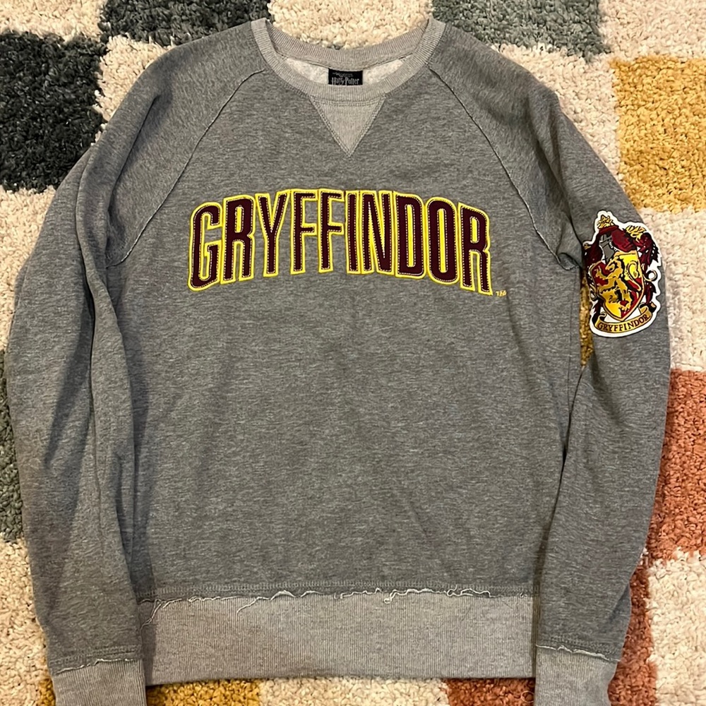Harry Potter Gryffyndor sweater